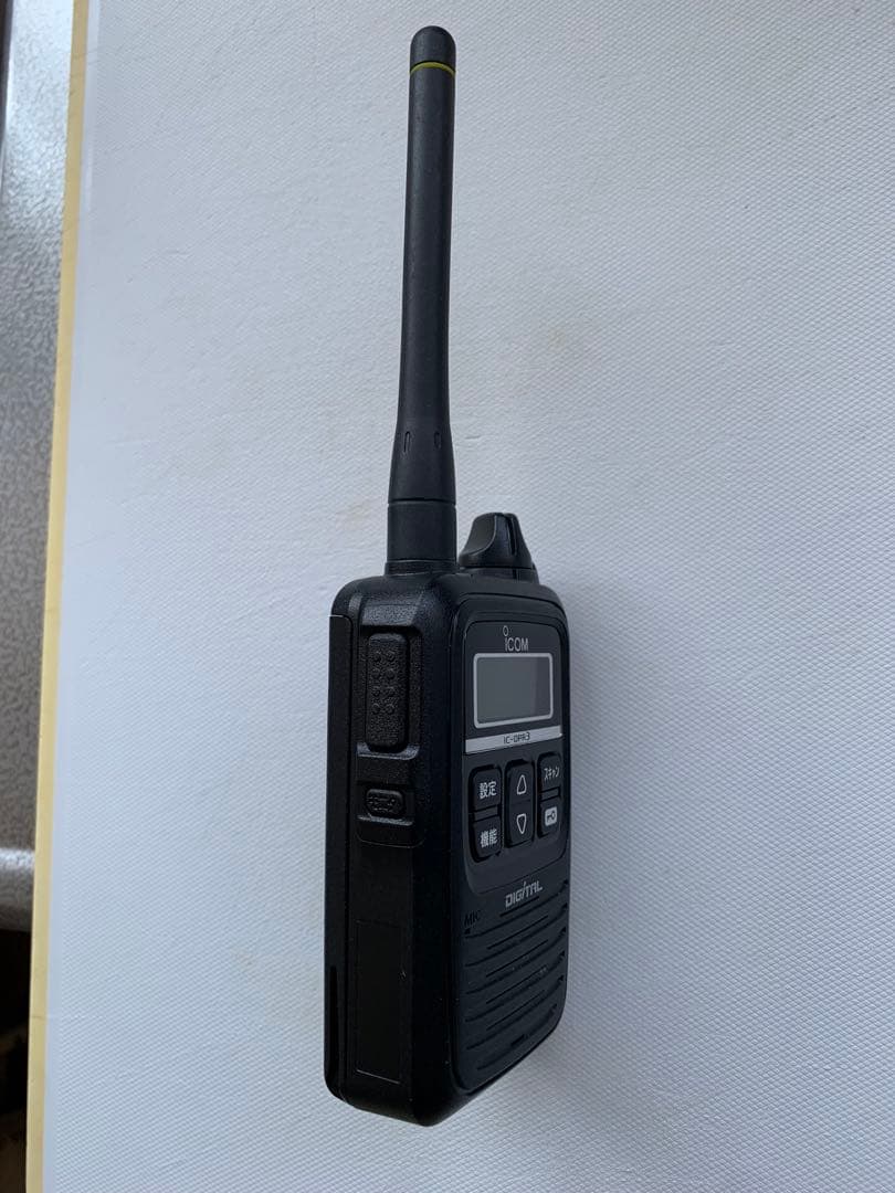 デジタル簡易無線 アイコム IC-DPR3 トランシーバー インカム ①