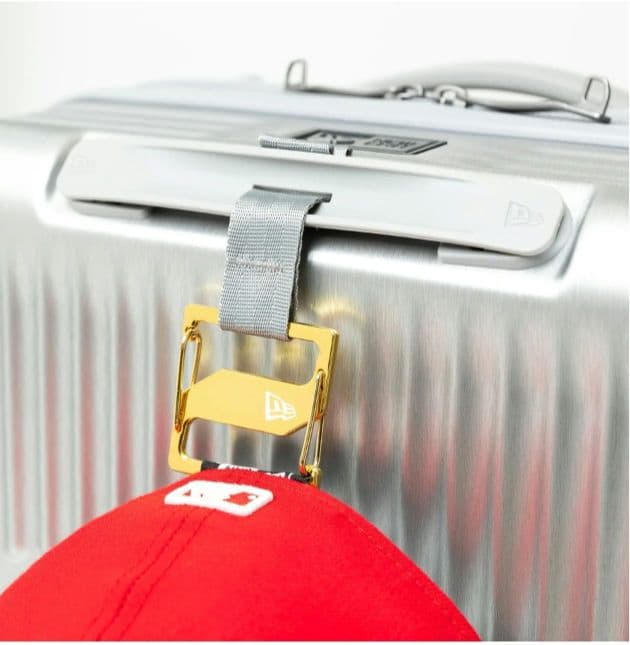 新品　NEWERA　33-38L キャリーケース SMALL シルバー