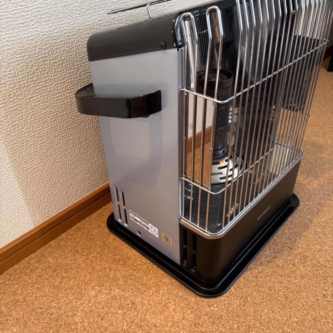 【良品】Iwataniイワタニカセットガスストーブ CB-STV-HPR