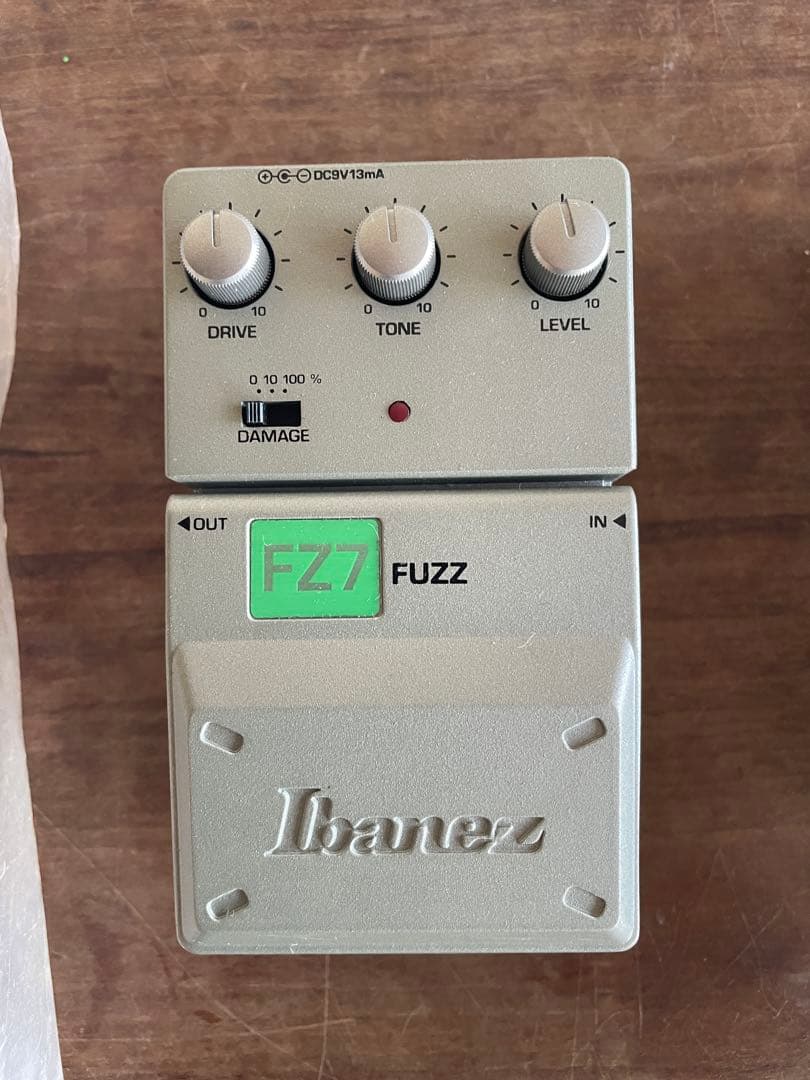 Ibanez FZ7 FUZZ ギターエフェクター（箱付き）