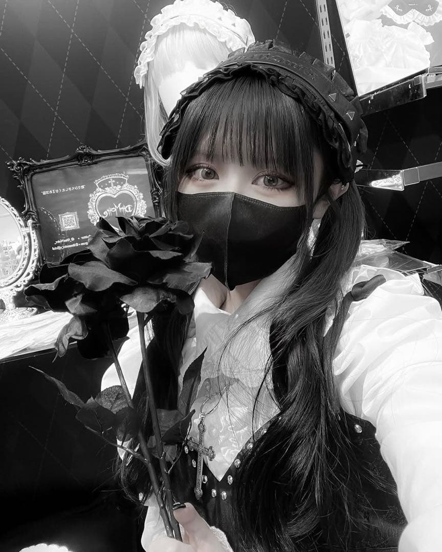 送料無料 新品未使用 dimmoire ディムモアール 刻印ヘッドドレス 黒