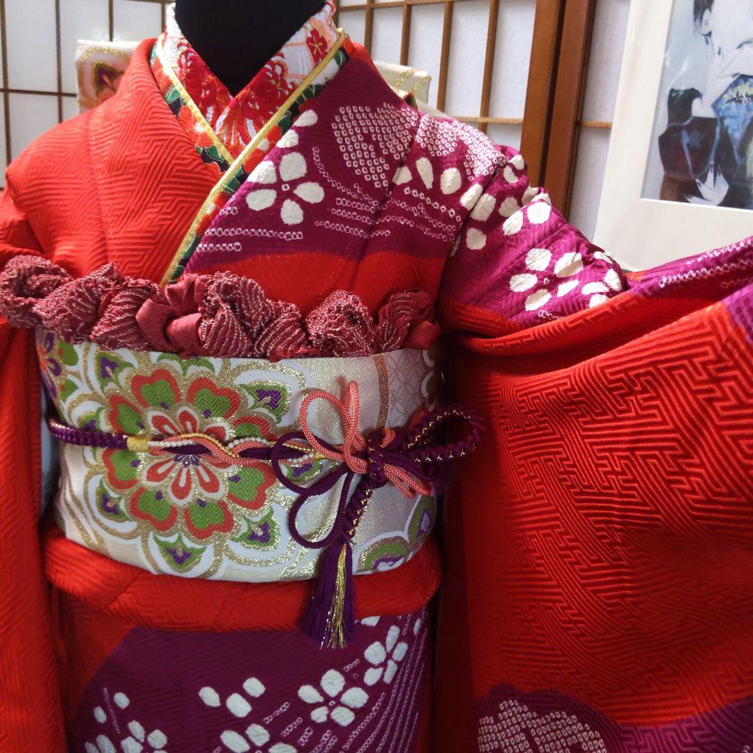422桂由美　レトロポップ　絞り　赤　螺鈿落款　正絹振袖6点フルセット成人卒業式