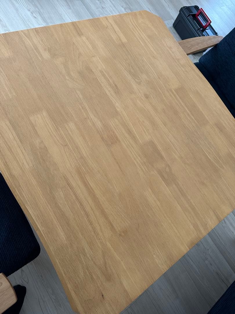 ※11/20までの掲載　テーブルとチェア2脚と2人掛けベンチのセット※引取希望