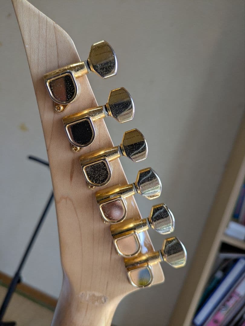 フェルナンデス　エレキギター　FGZ-400　❴特別価格！即日発送❵