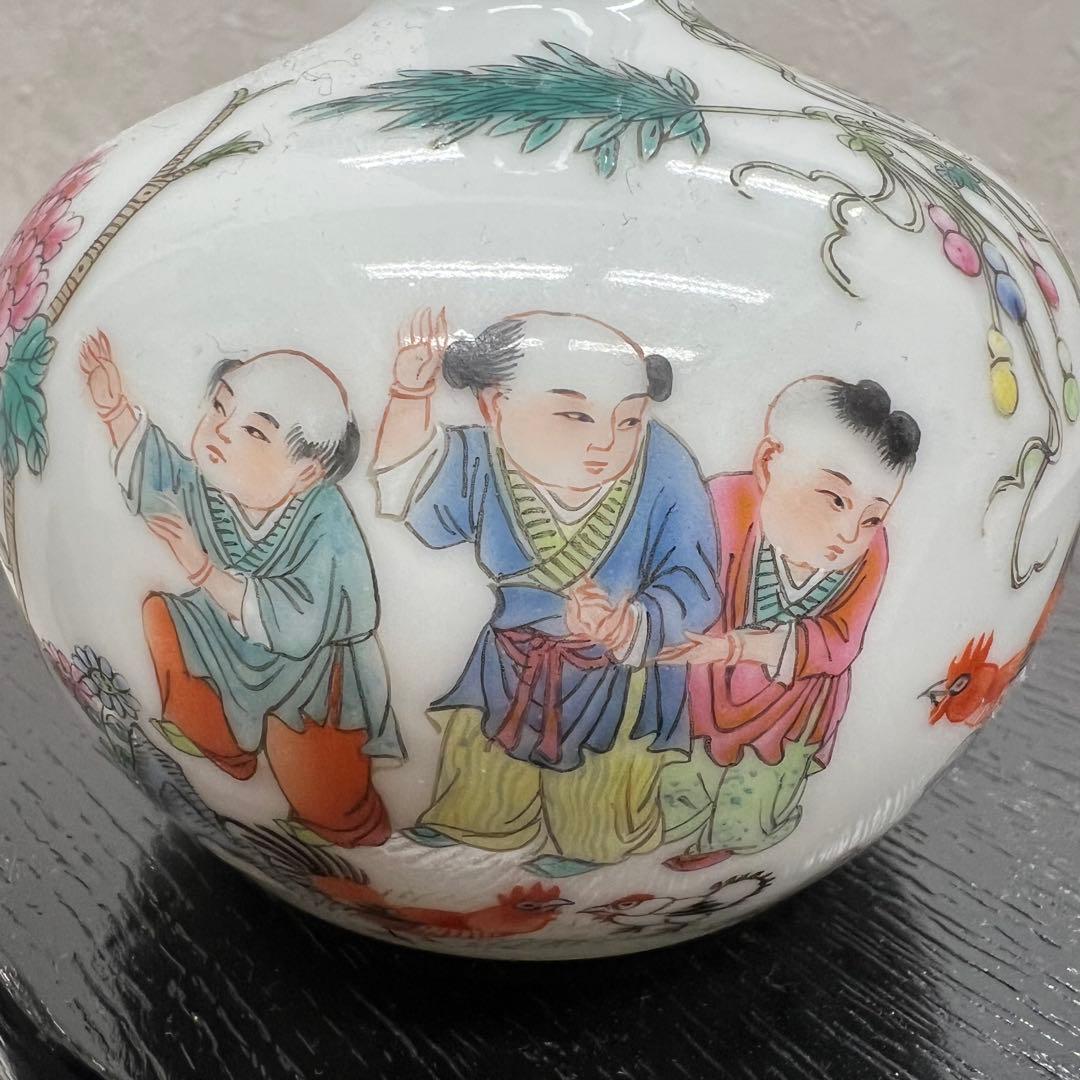 中国清朝人物紋長頸瓶骨董　唐物　アンティーク古美術品骨董　景徳鎮陶磁器青磁　江戸