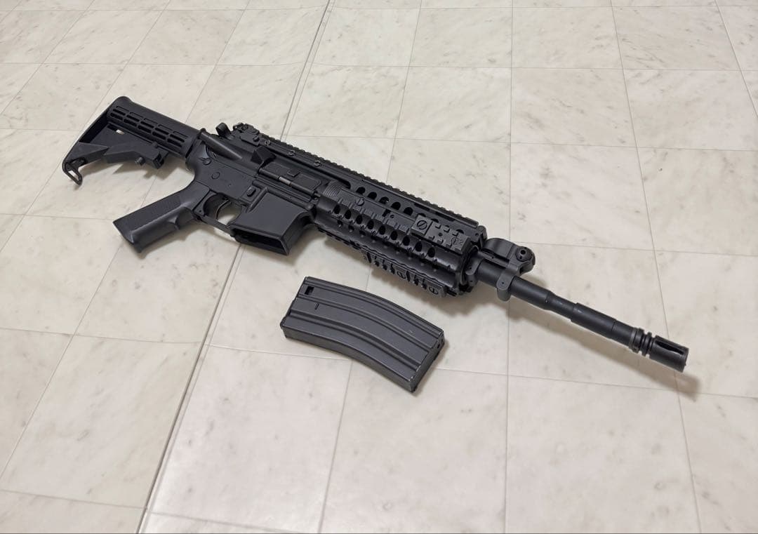 東京マルイM4 S-SYSTEM STD 電動ガン