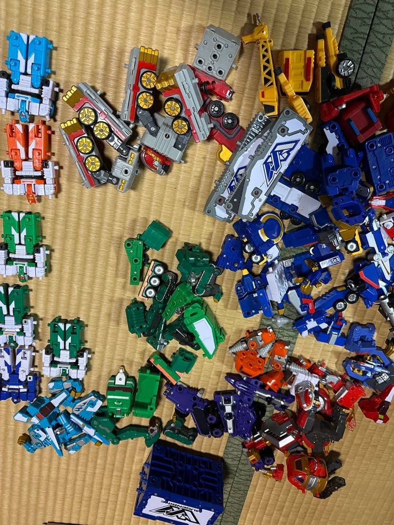 ムゲンバイン　18体　パーツ多数