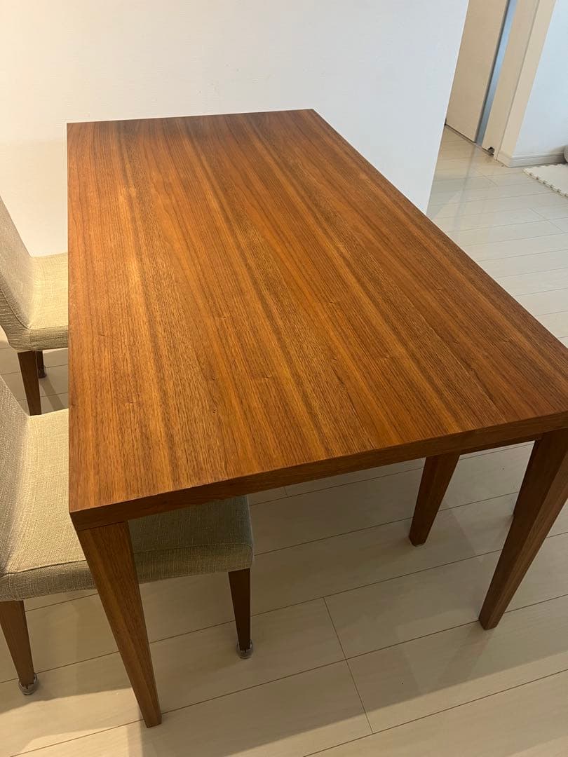 ACTUS アクタス　FB テーブル　テーパー脚