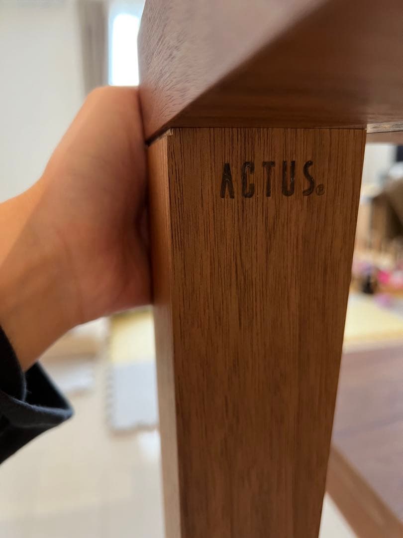 ACTUS アクタス　FB テーブル　テーパー脚