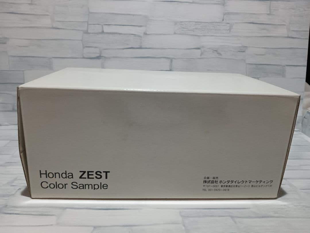 1/24 ホンダ　カラーサンプル　ミニカー　ゼスト　モデューロエアロ　ホワイト