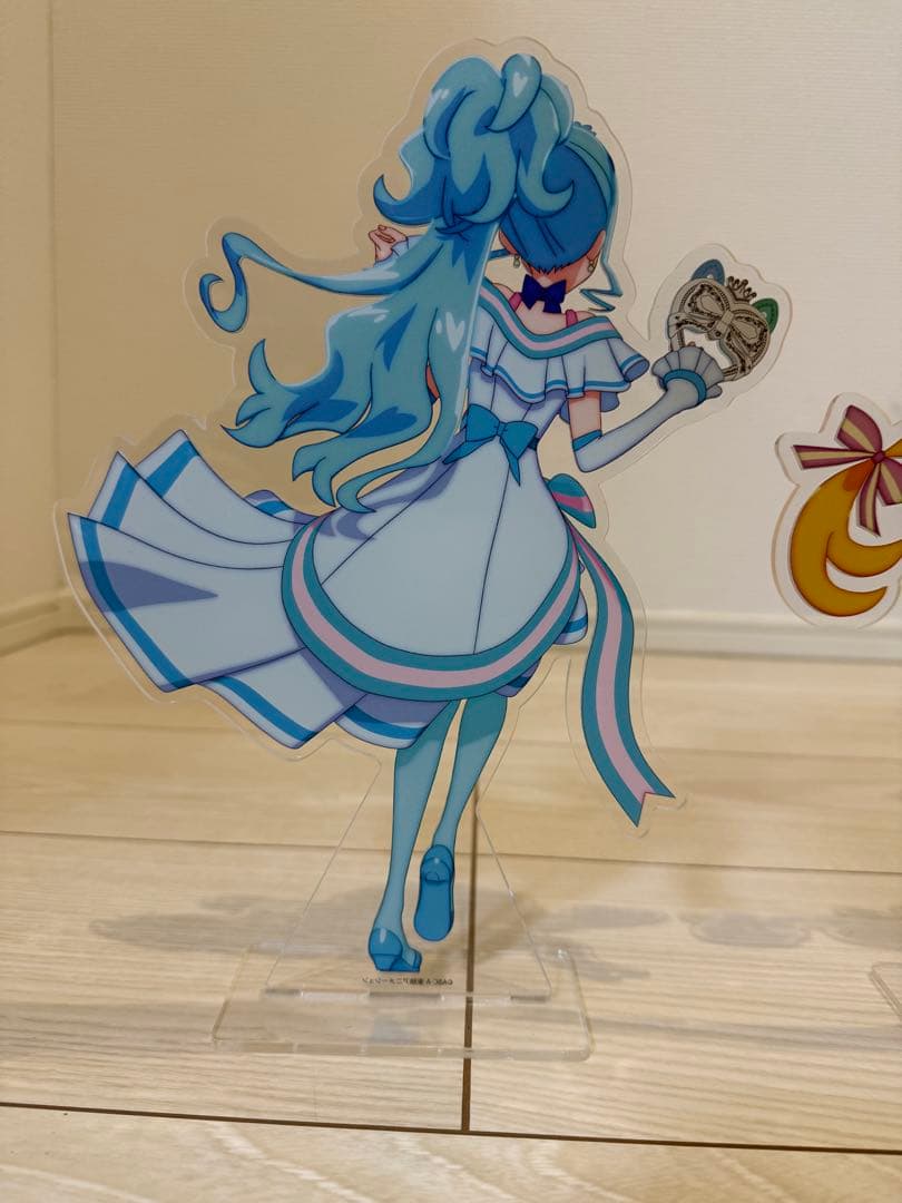 【開封済み】わんだふるぷりきゅあ　しあわせえぼりゅ〜しょん　アクリルスタンド