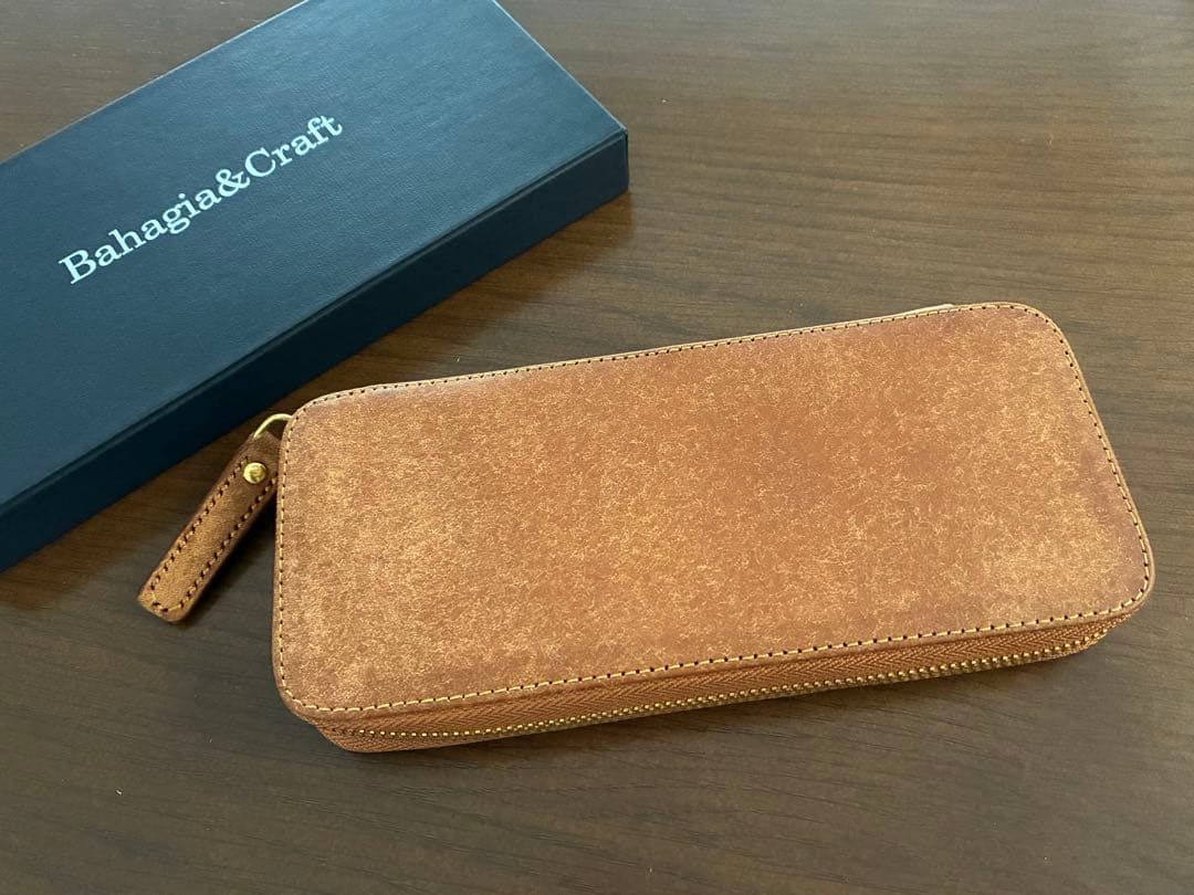 バハギア　ラウンドジップ型　プエブロ　コニャック