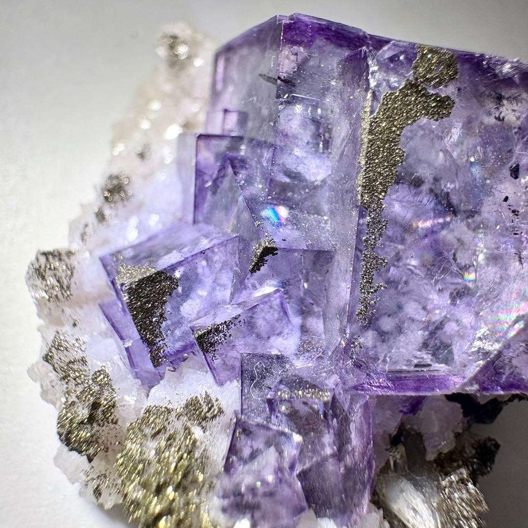 453 中国　ヤオガンシャン産　フローライト&パイライト