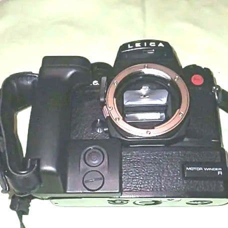 ライカ R6.2ブラック モーターワインダー付き