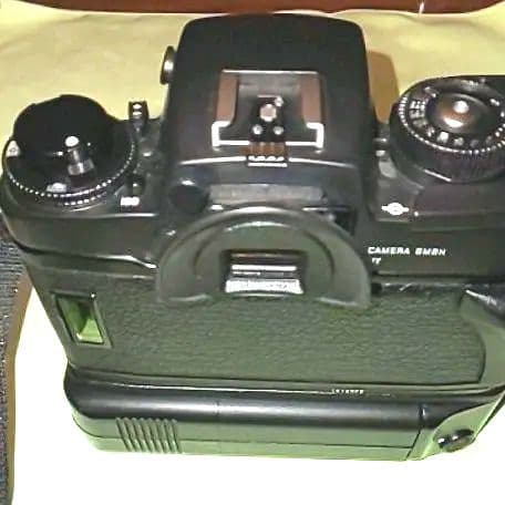 ライカ R6.2ブラック モーターワインダー付き