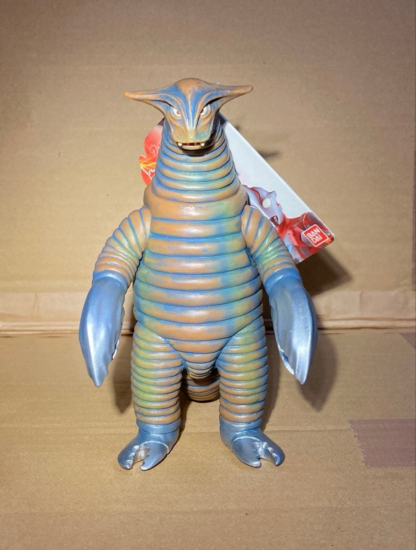 ウルトラ怪獣シリーズ ソフビ サドラ(タグ付き)