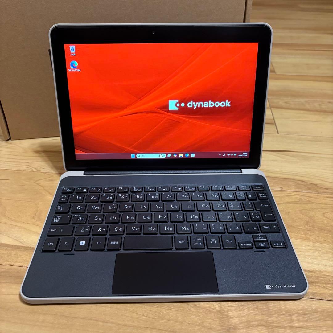 新品同様 東芝 2024年モデル 2in1 8G/256G office2024