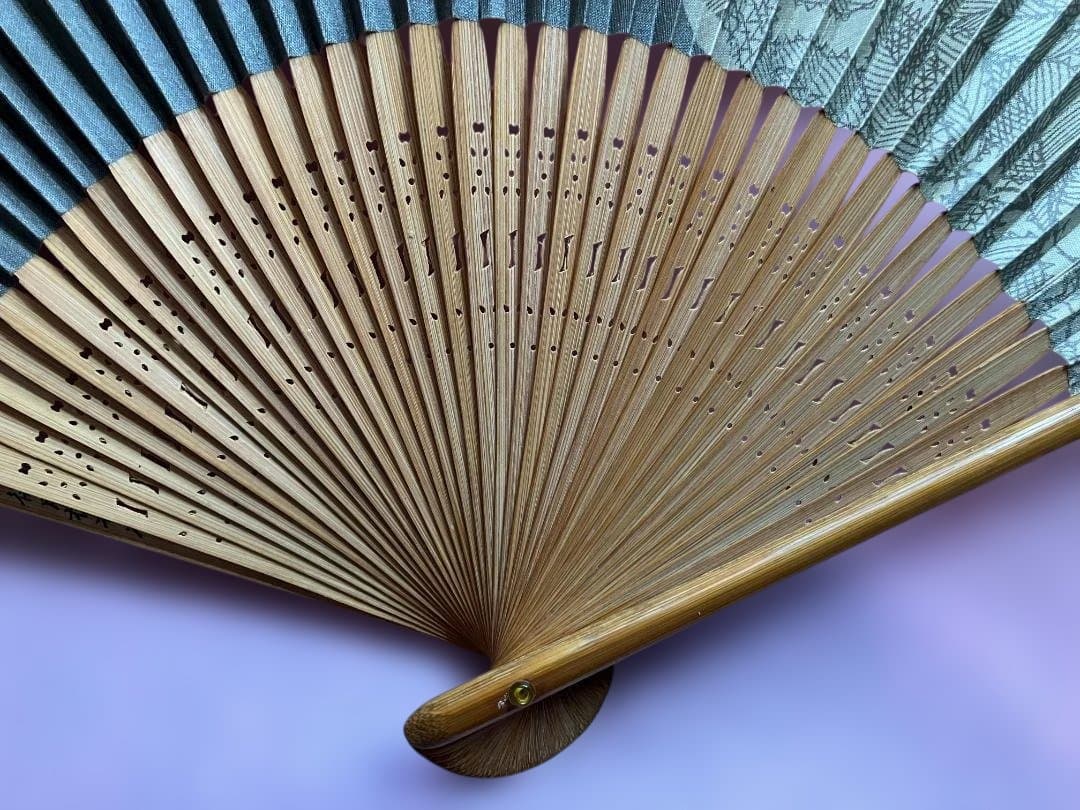 伝統的和風デザイン扇子 高知 得月楼本店(宮尾登美子さんの小説「陽暉楼」)作成品