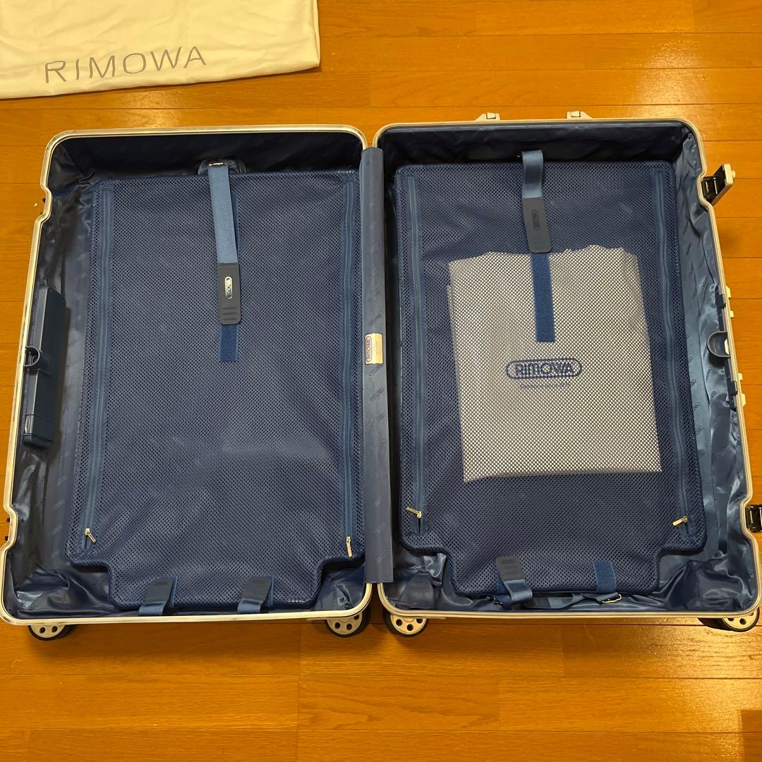 【正規品】Rimowa TOPAS 77 SILVER 923.77.00