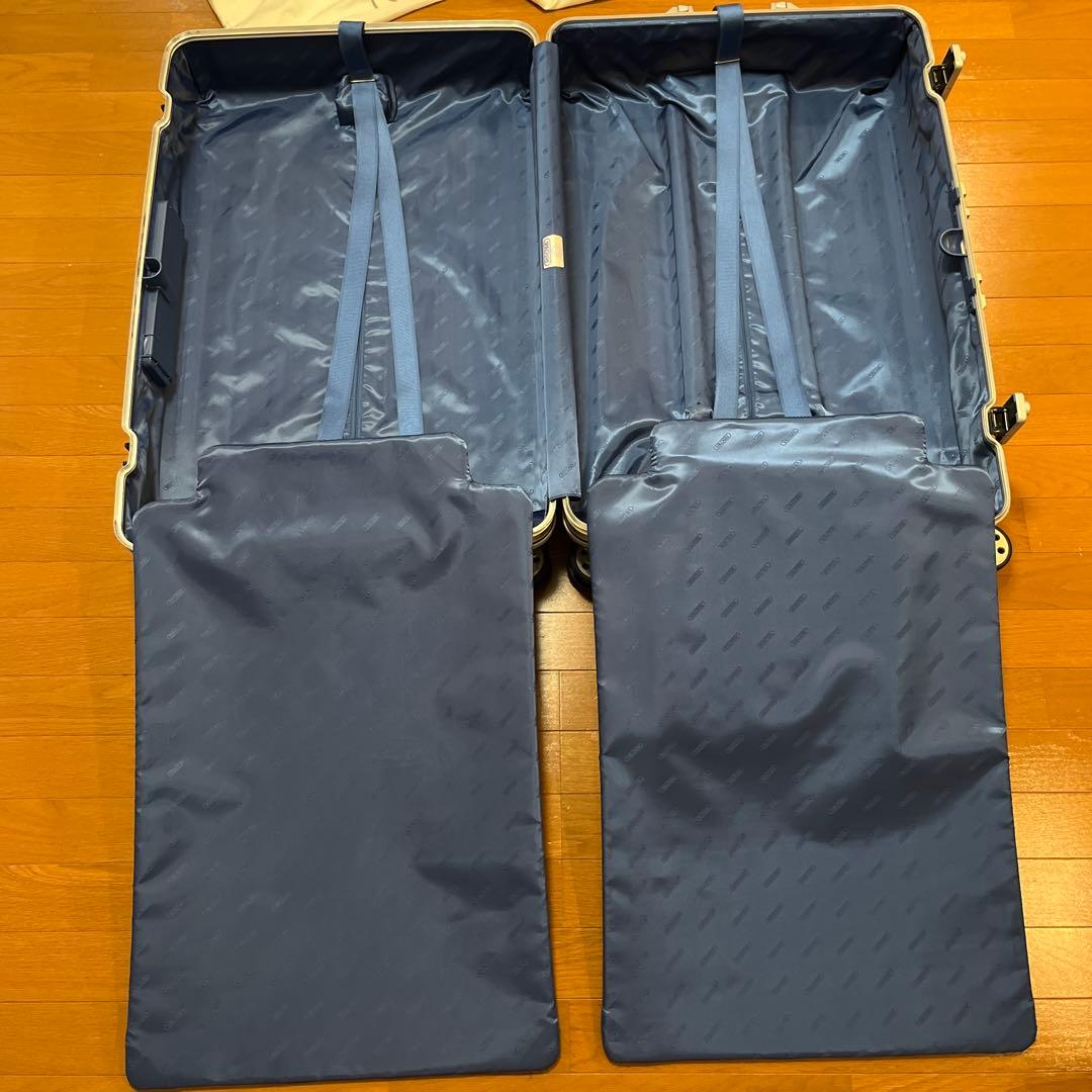 【正規品】Rimowa TOPAS 77 SILVER 923.77.00