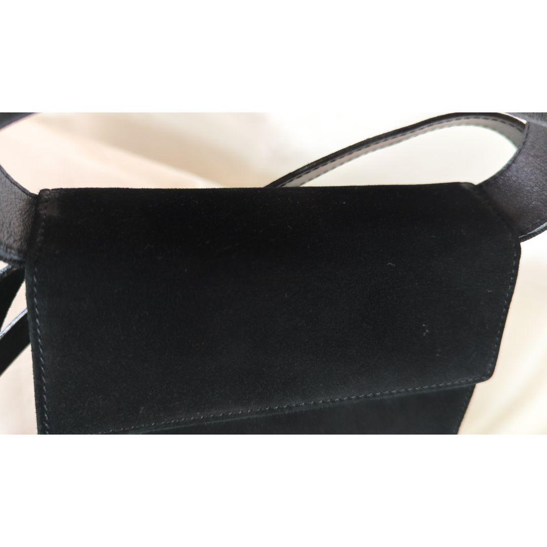 【極美品】フェラガモ ヴァラリボン ハンドバッグ 2way スエード 黒