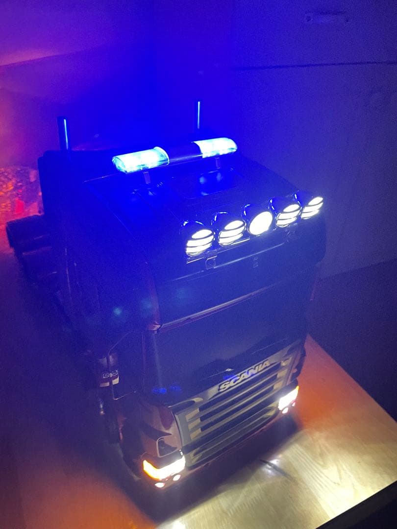 タミヤ スカニア