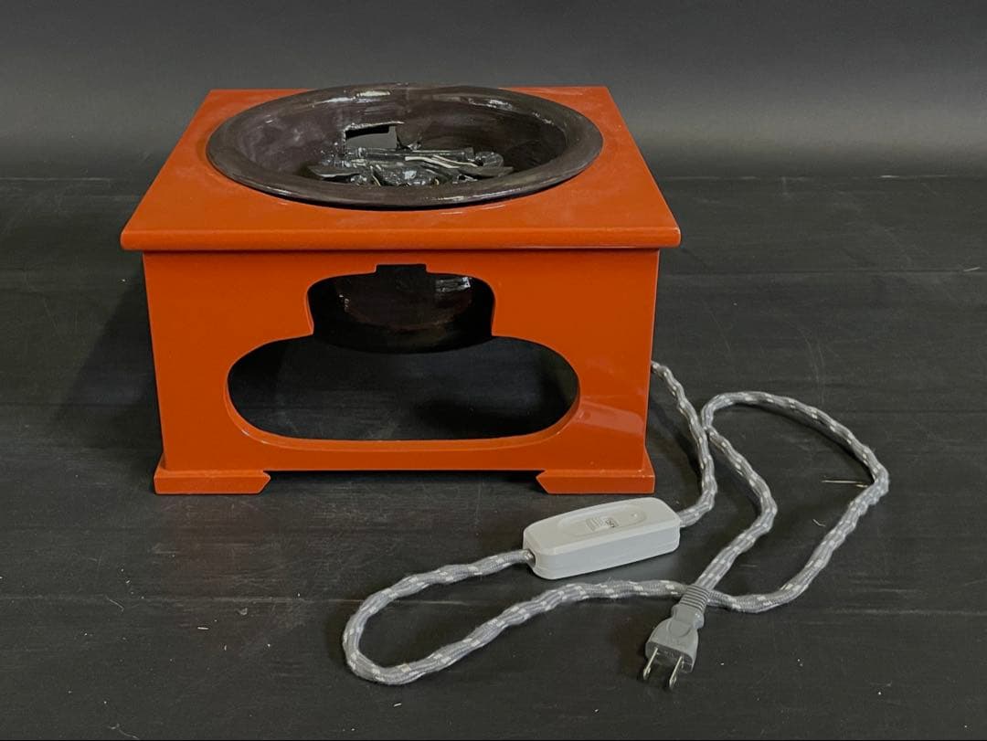 「母」 朱漆 置炉 野々田 電熱器 表千家 100V400W 茶道具 (Ｂ)