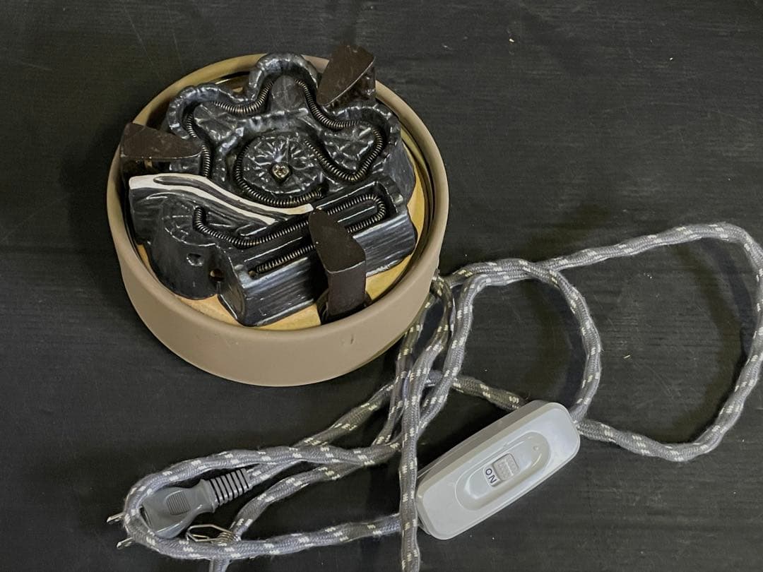 「母」 朱漆 置炉 野々田 電熱器 表千家 100V400W 茶道具 (Ｂ)