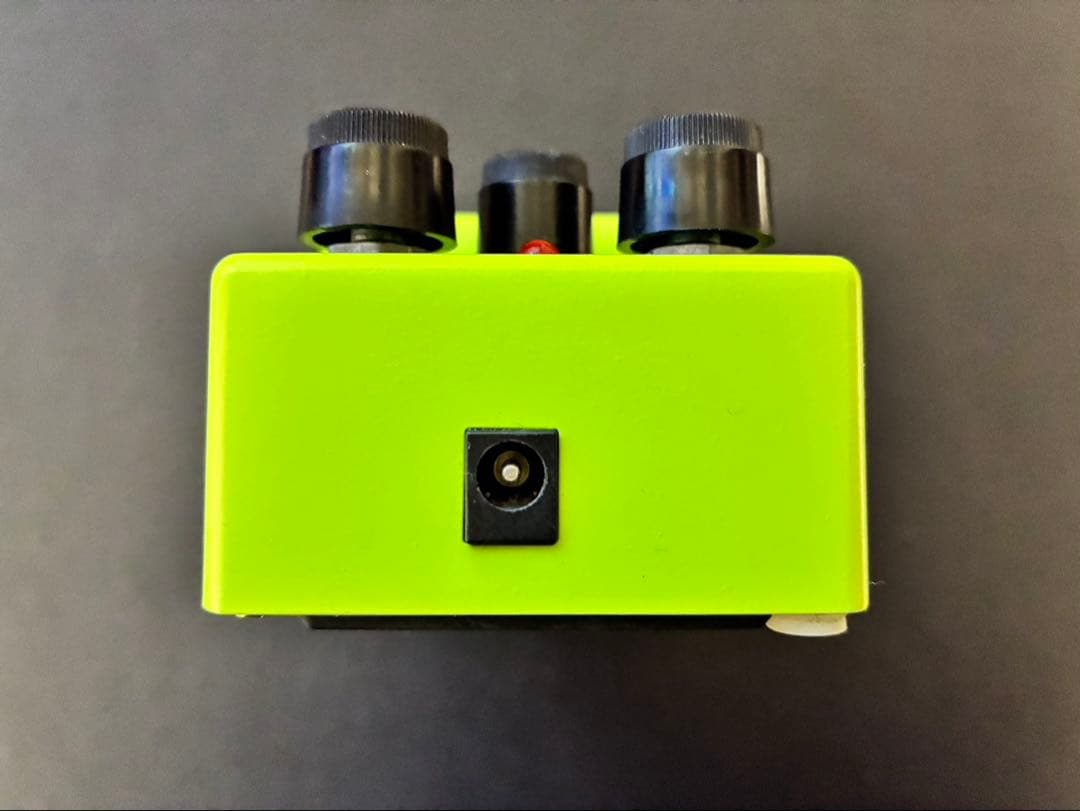 ☆送料無料／美品☆ Maxon SD-9 Sonic Distortion