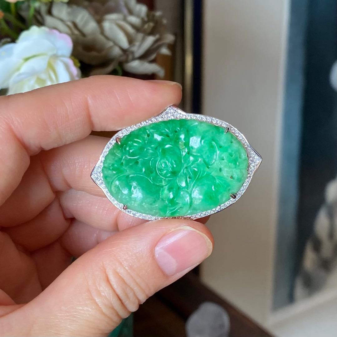 特注品　pt950翡翠ダイヤブローチ　アンティーク帯留からのリメイク　美しい