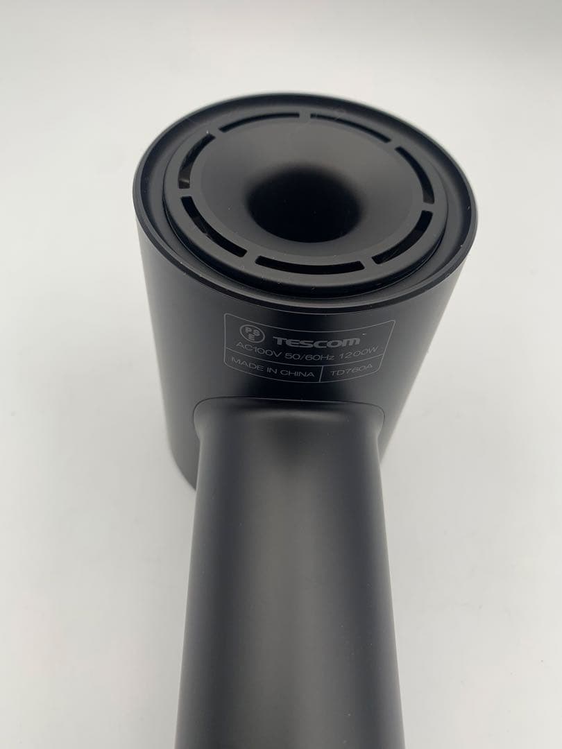 【ほぼ新品】テスコム ドライヤ TD760A-K