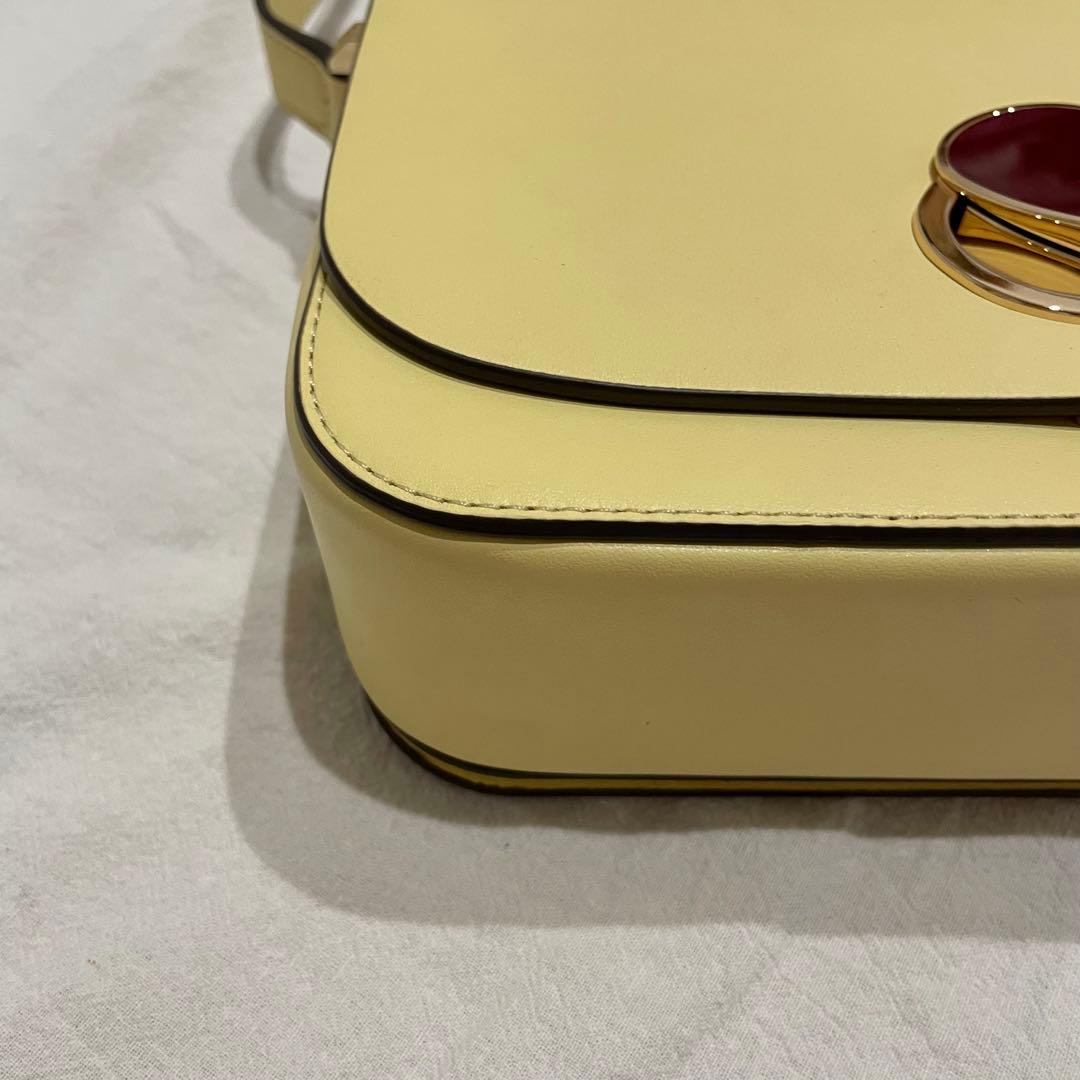 ✨️極希少品 ケイトスペード ショルダーバッグ ニコラ ツイストロック イエロー