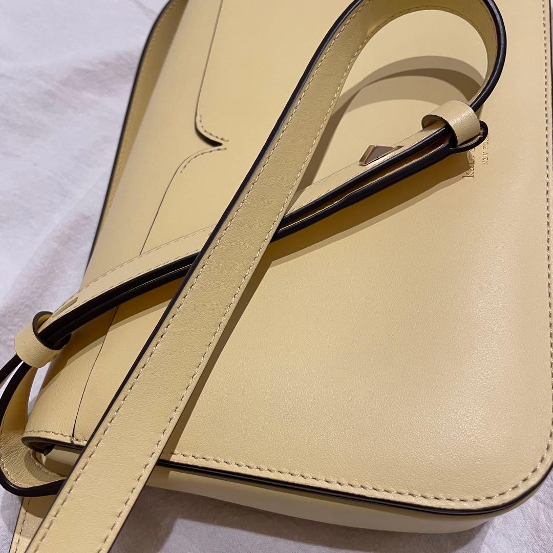 ✨️極希少品 ケイトスペード ショルダーバッグ ニコラ ツイストロック イエロー