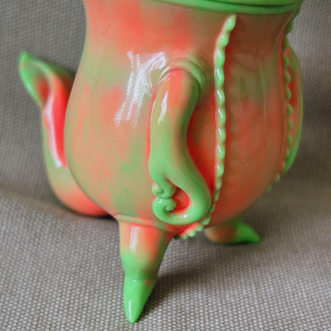 スカルチュラ 歩行食中植物 ウツボカエル マーブル ドールアイ ソフビ 人形