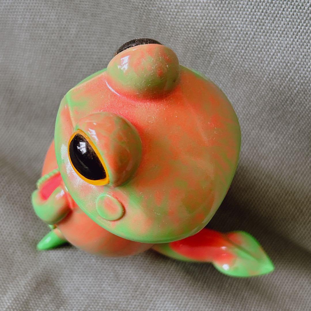 スカルチュラ 歩行食中植物 ウツボカエル マーブル ドールアイ ソフビ 人形