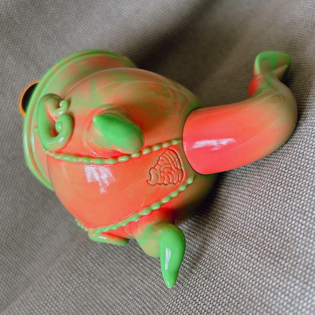 スカルチュラ 歩行食中植物 ウツボカエル マーブル ドールアイ ソフビ 人形