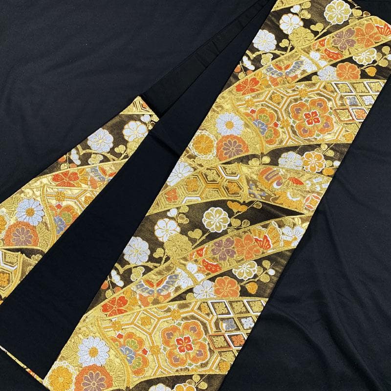 301y9◆古典柄 袋帯 正絹 宝尽くし梅竹花菱蝶々蜀江文◆美品 成人式