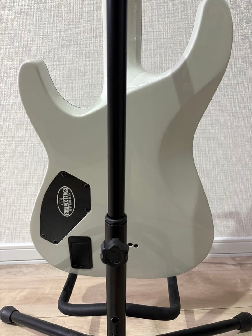 ギター SCHECTER C-1 HellRaiser AD-C-1-HR (WHT)