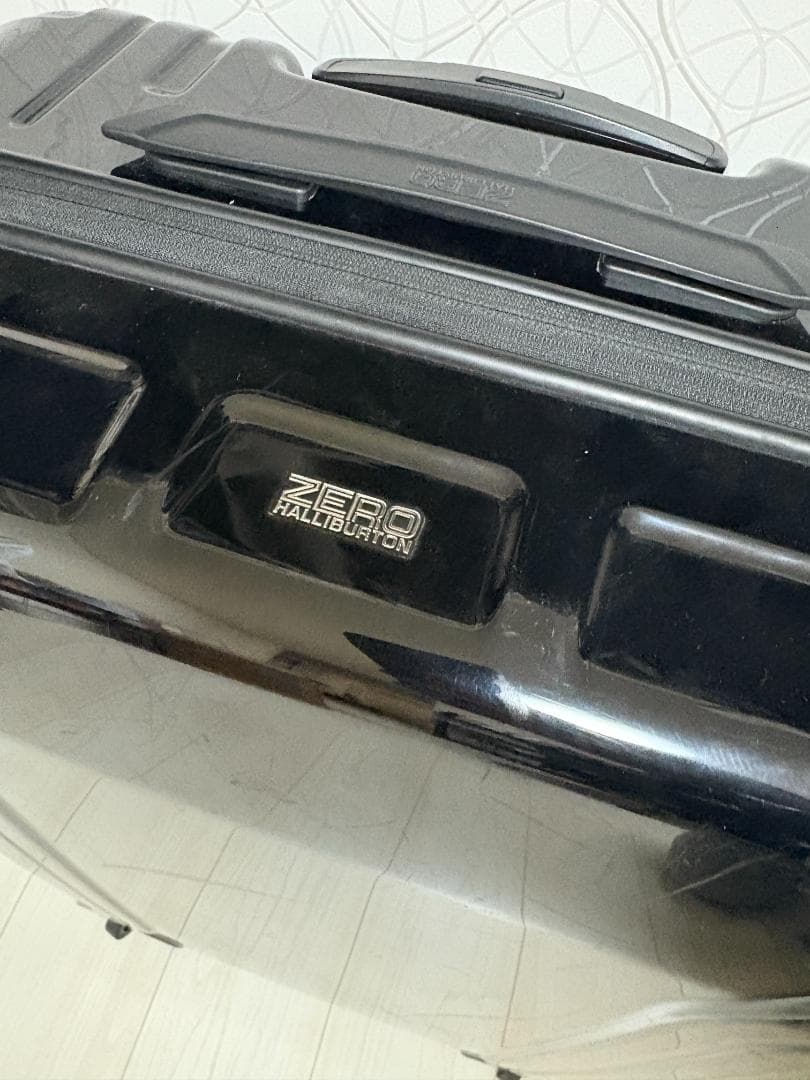 ZERO HALLIBURTON/ゼロハリバートン スーツケース ブラック70L