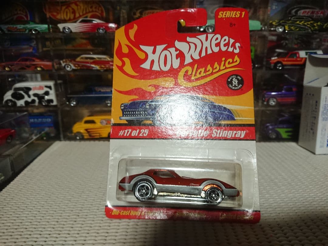 ホットウィール コルベットスティングレー台紙右上曲がり