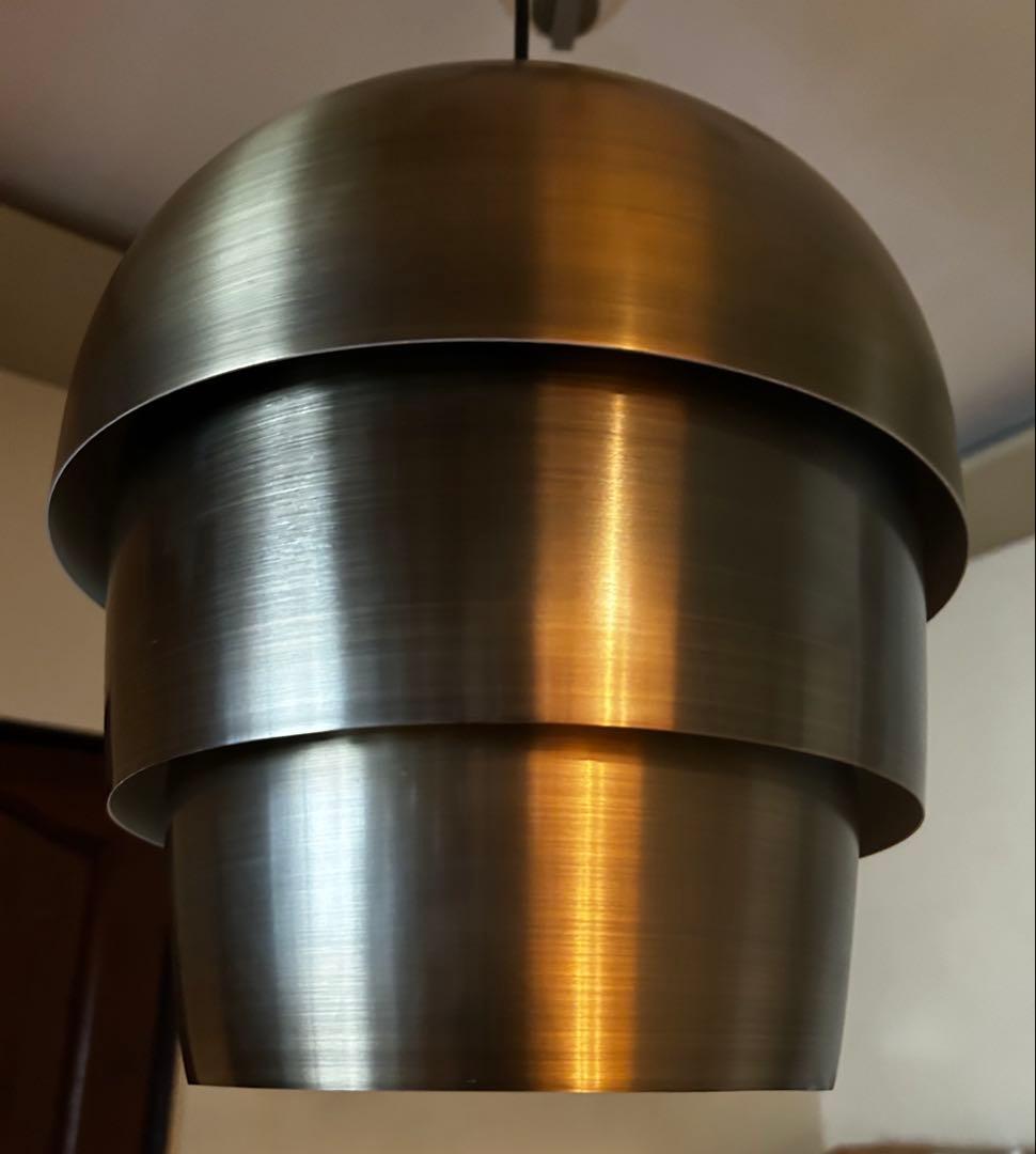 ボーコンセプト　パインコーン　ペンダントライト