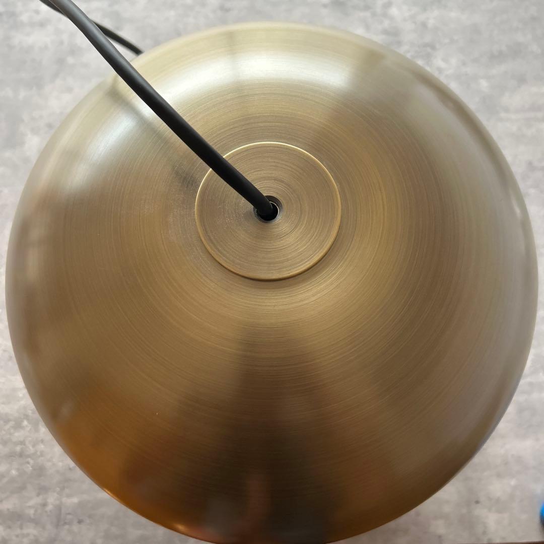 ボーコンセプト　パインコーン　ペンダントライト