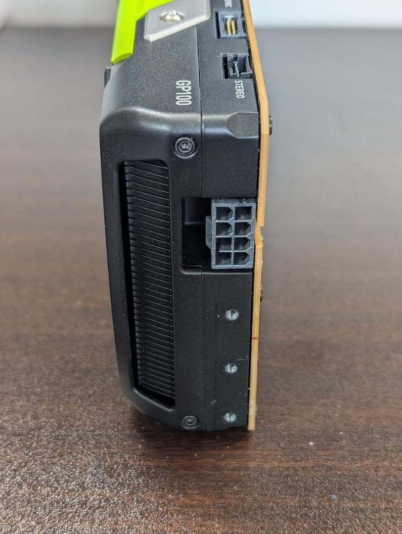 NVIDIA Quadro GP100 VRAM 16GB（超広帯域 HBM2）