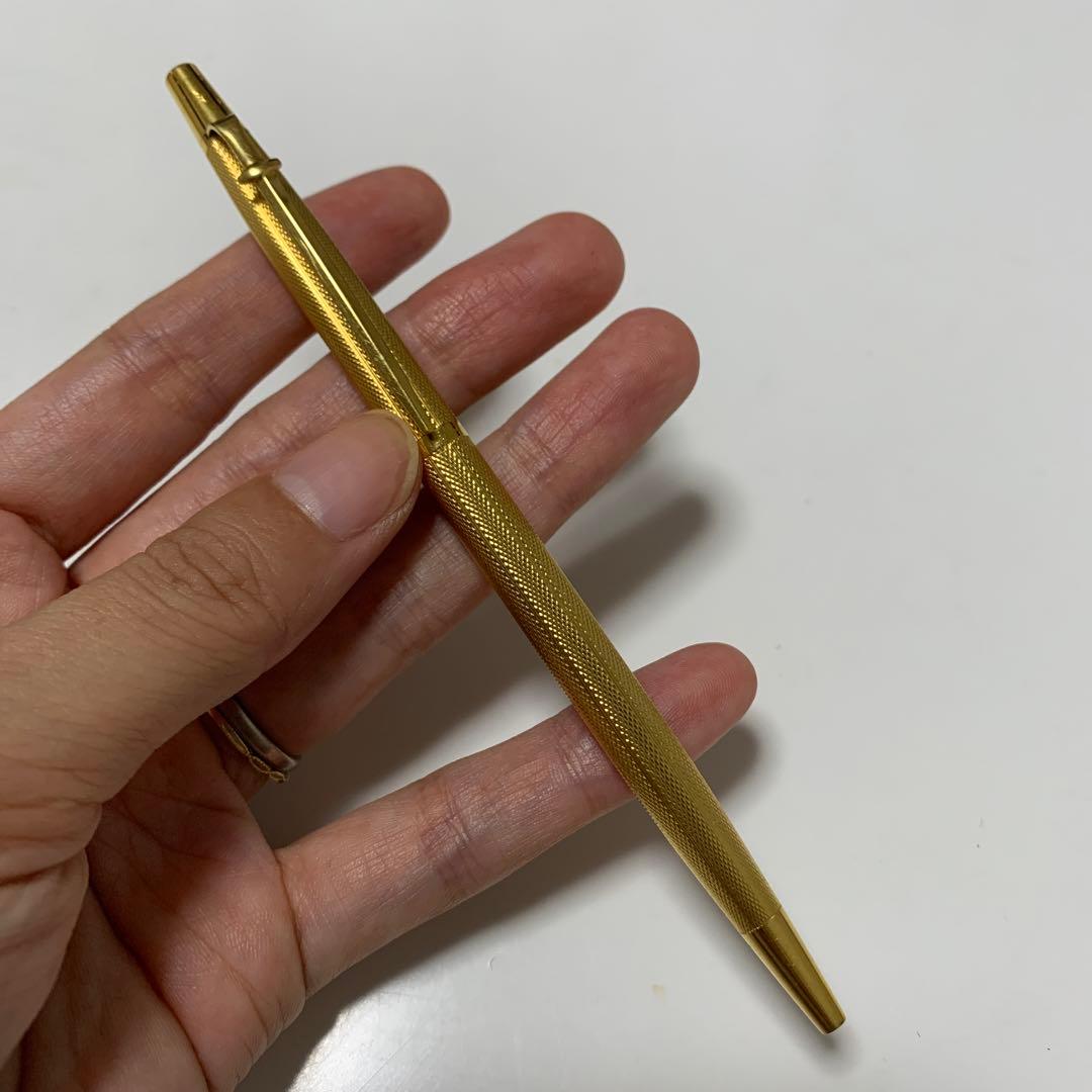 CARAN d'ACHE カランダッシュ ボールペン