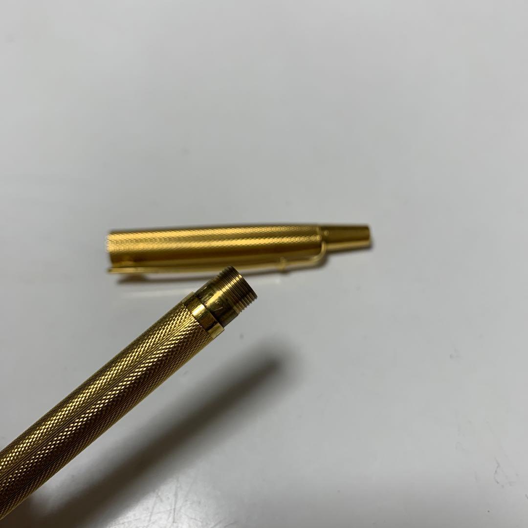 CARAN d'ACHE カランダッシュ ボールペン