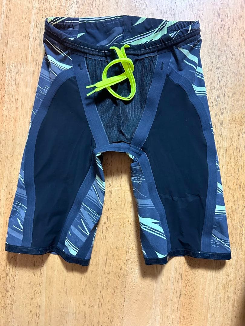 ミズノ Mizuno 高速水着 GX SONIC NEO 2XS