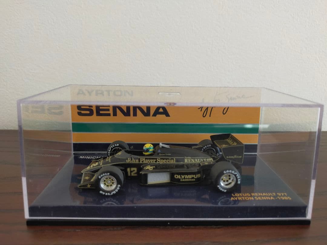 ミニチャンプス 1/43 ロータス ルノー 97T アイルトンセナ 1985