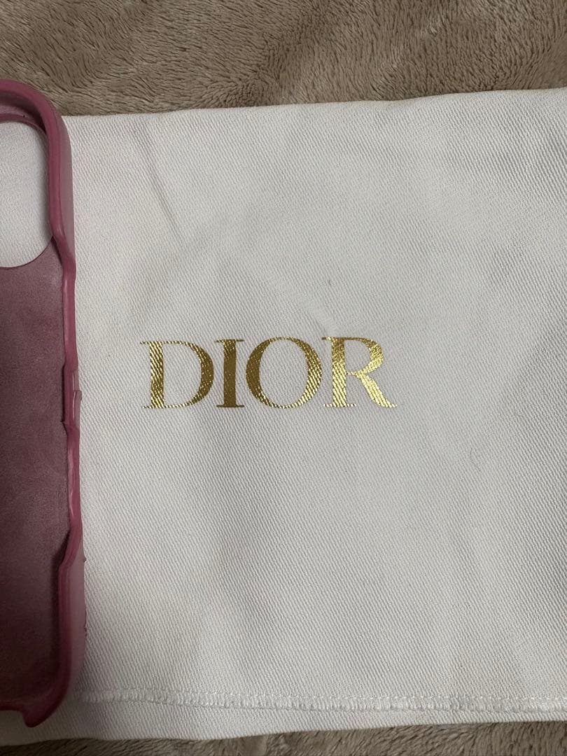 DIORキルティングiPhoneケース　正規品16 袋付き値下げ‼️