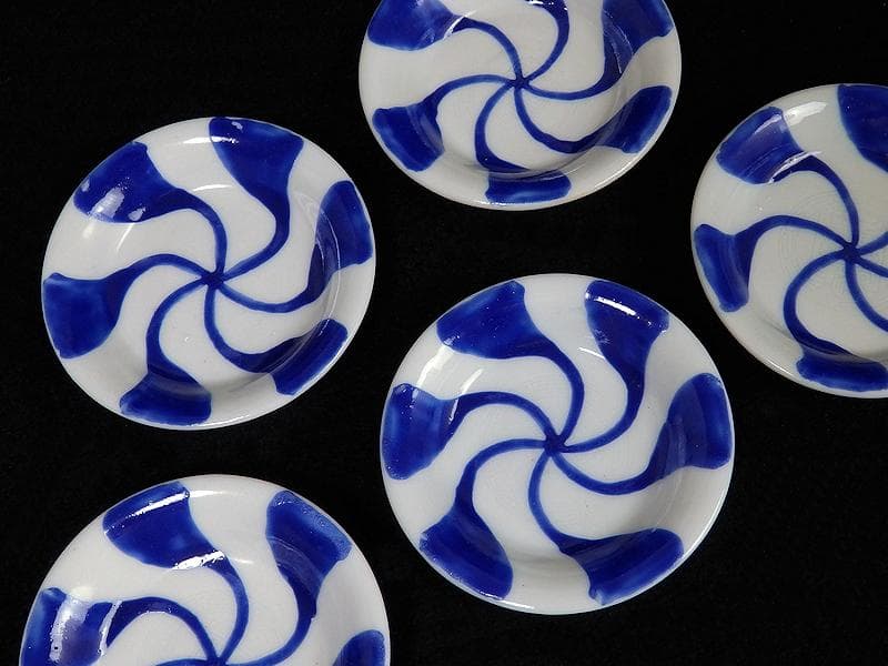 伊万里　瀬戸　染付　陰刻 捻り紋の図　豆皿　５枚　E024AS-fbck