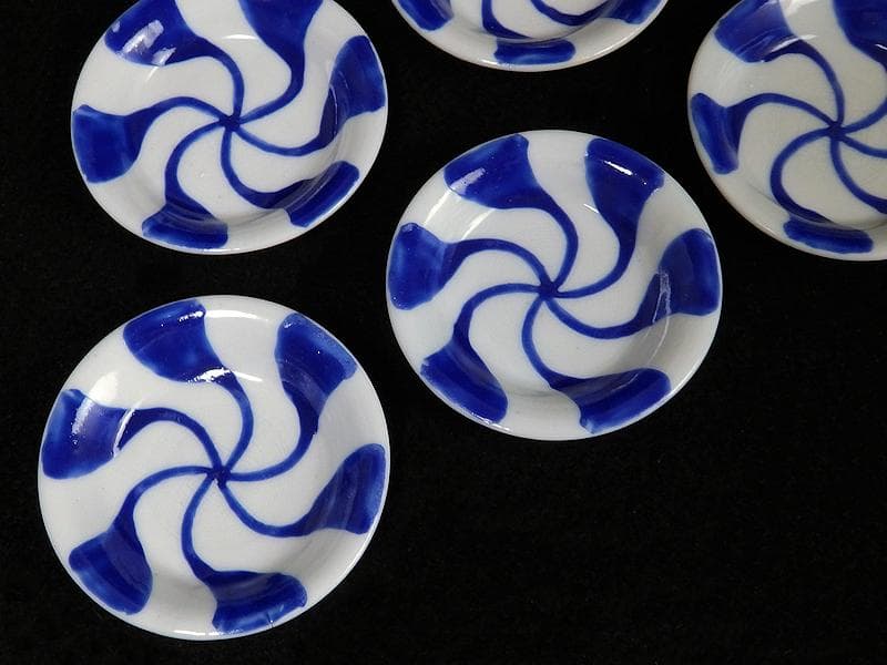 伊万里　瀬戸　染付　陰刻 捻り紋の図　豆皿　５枚　E024AS-fbck